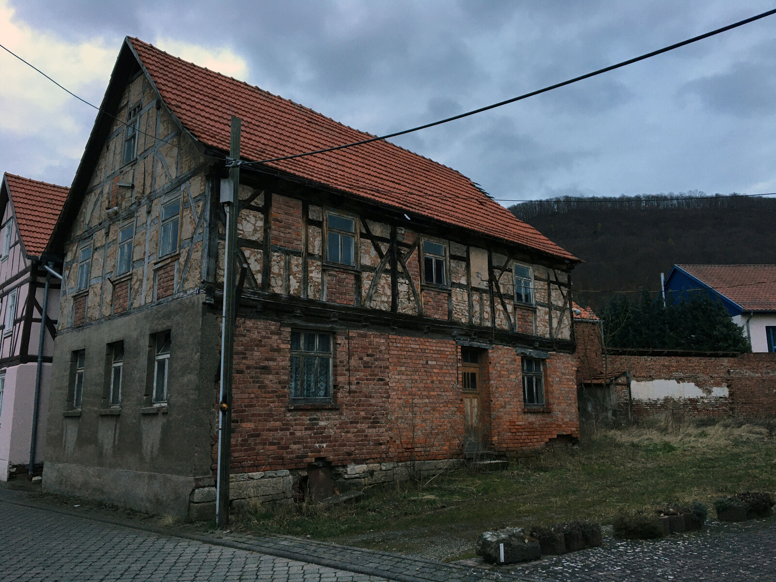 Straße der Einheit 4, Schnellmannshausen, ProjektStadt